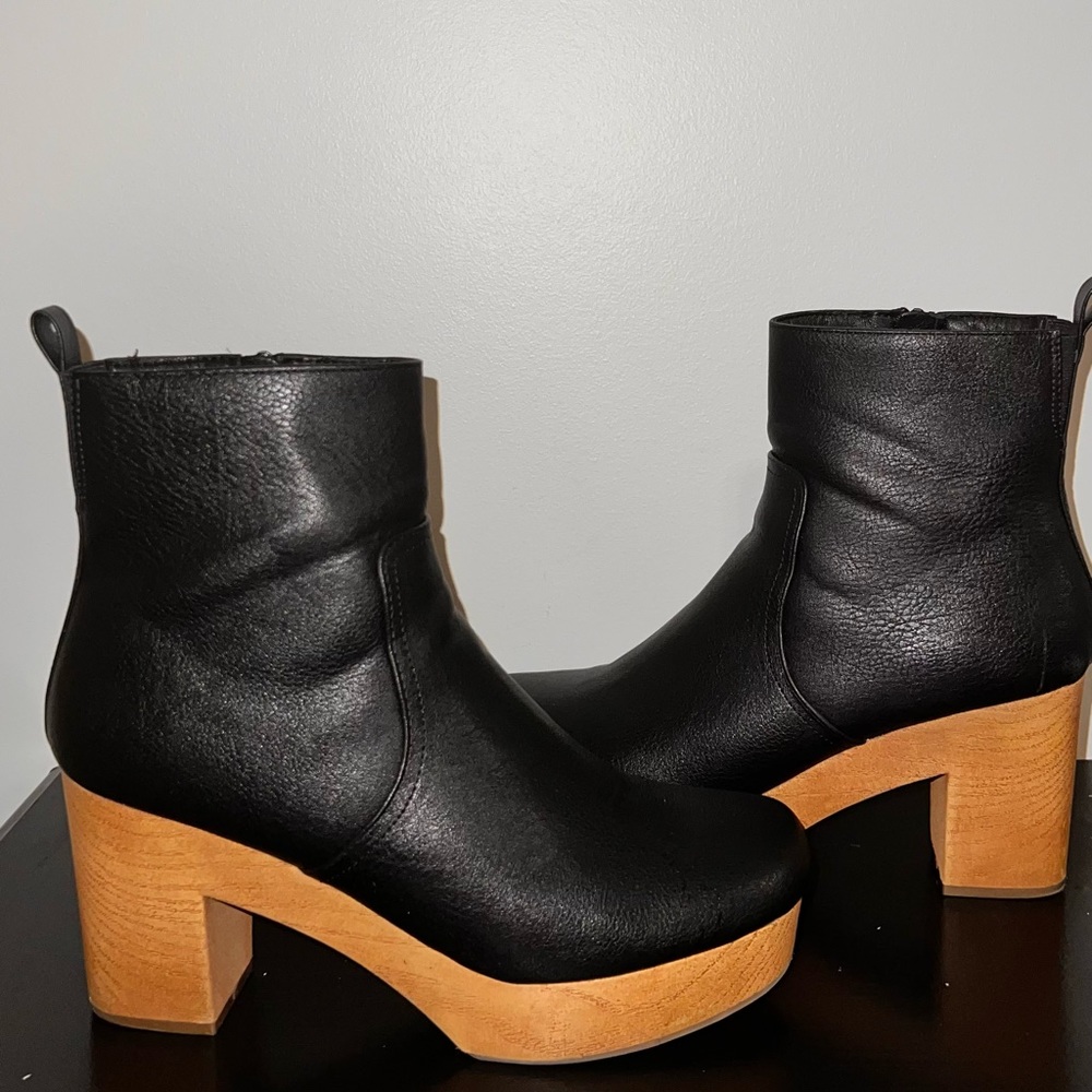 Chunky Bootie heels